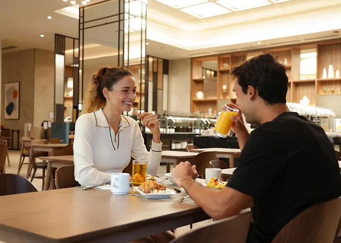 Riu Plaza Hotel 4*