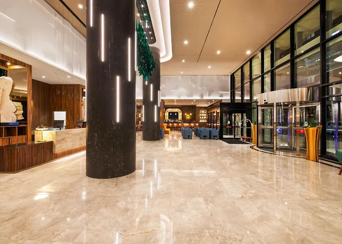 Riu Plaza Hotel 4*